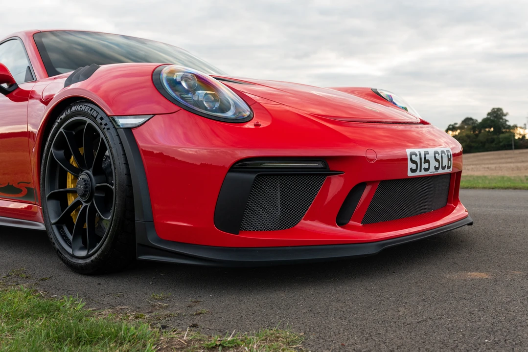 2018 Porsche 991 GT3 RS - Image 25 of 31