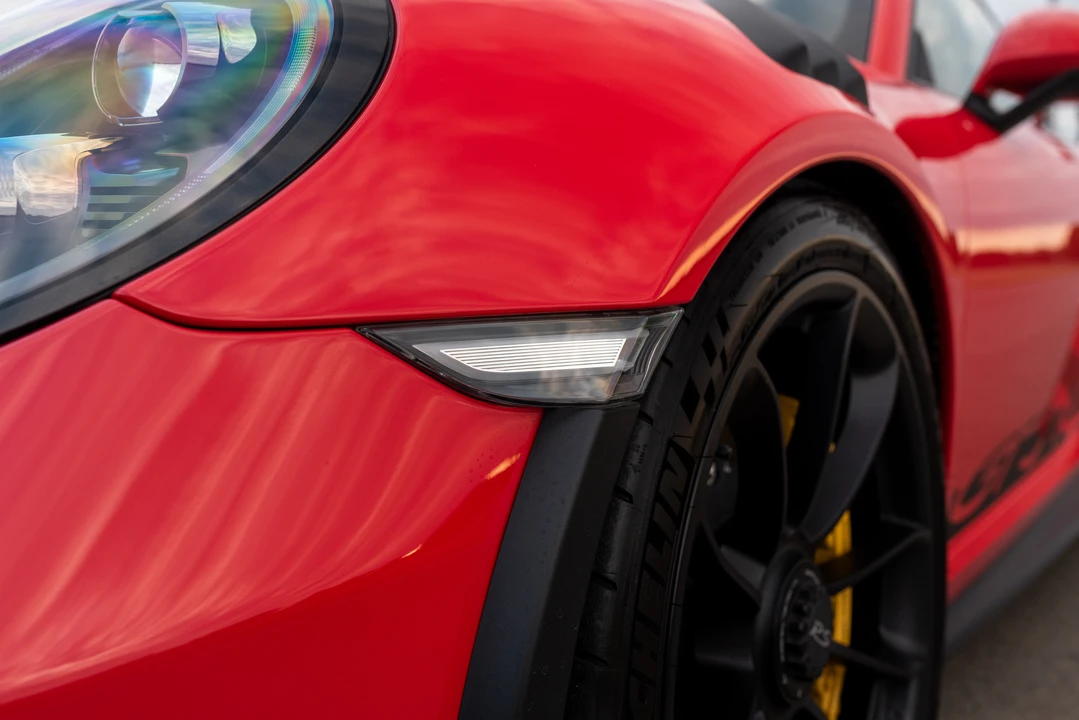 2018 Porsche 991 GT3 RS - Image 28 of 31