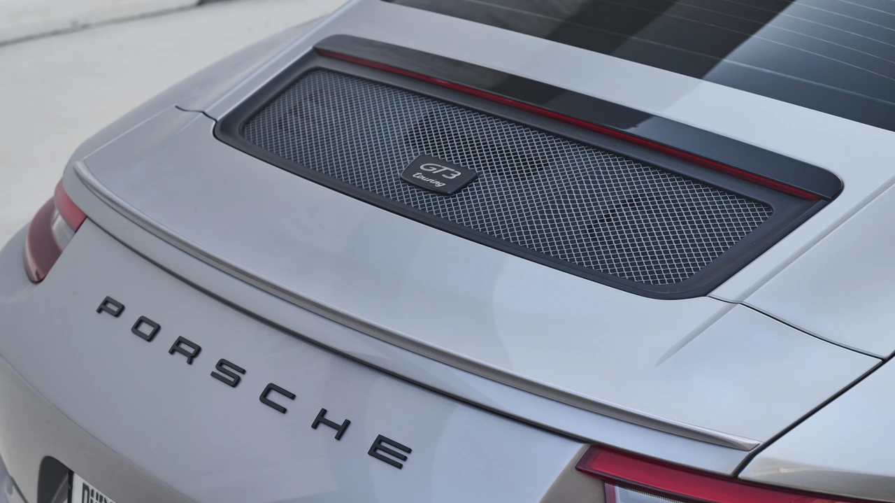 2018 Porsche 991 Carrera - Image 25 of 31