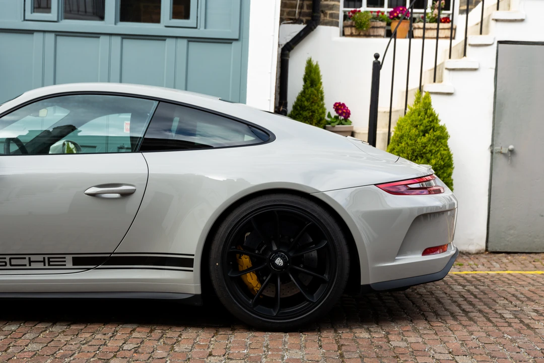 2018 Porsche 991 GT3 - Image 23 of 31