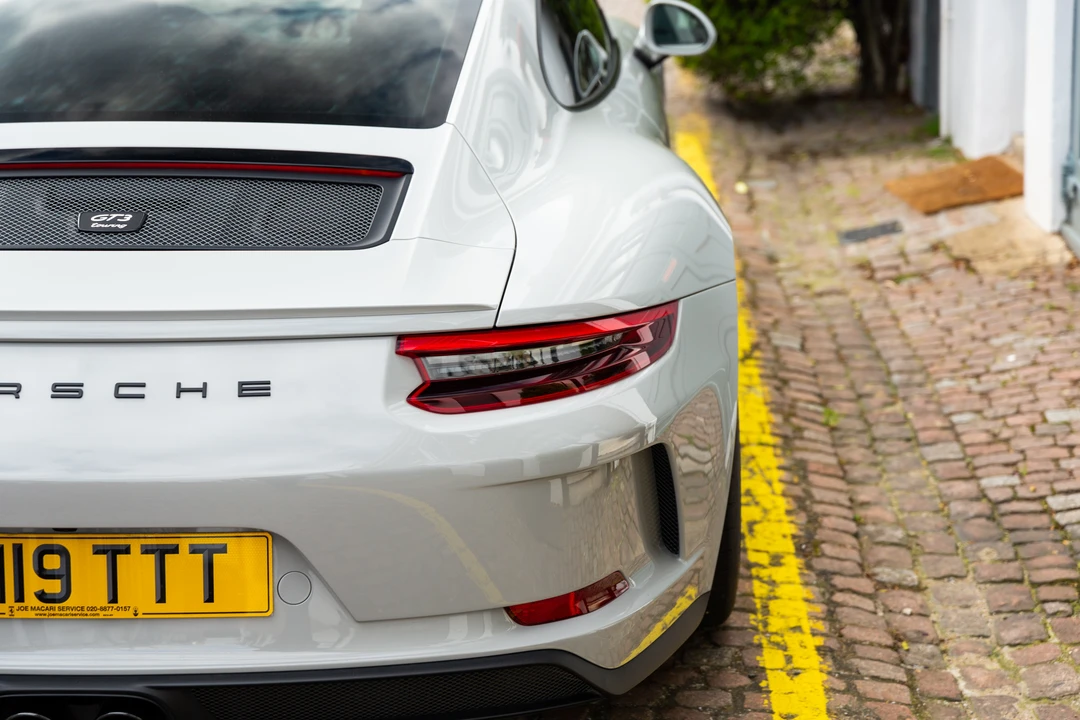 2018 Porsche 991 GT3 - Image 29 of 31