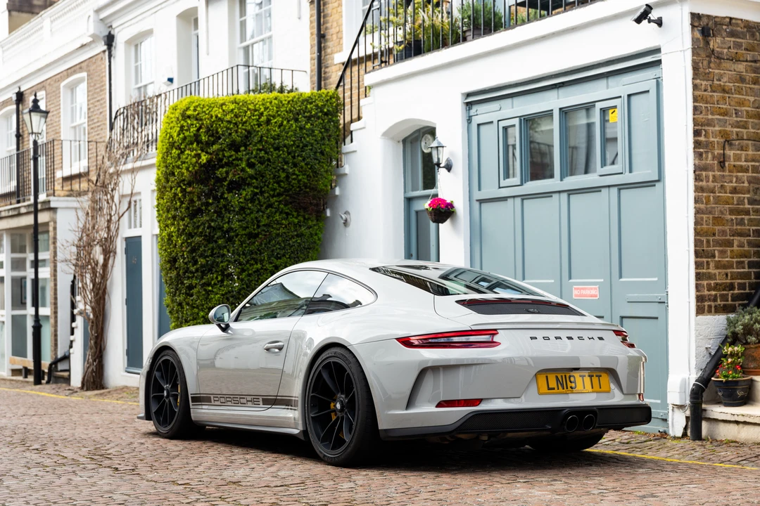 2018 Porsche 991 GT3 - Image 14 of 31