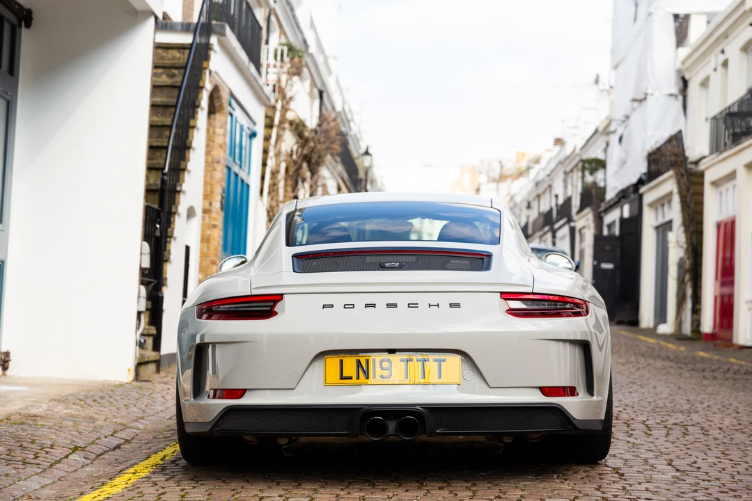 2018 Porsche 991 GT3 - Image 12 of 31