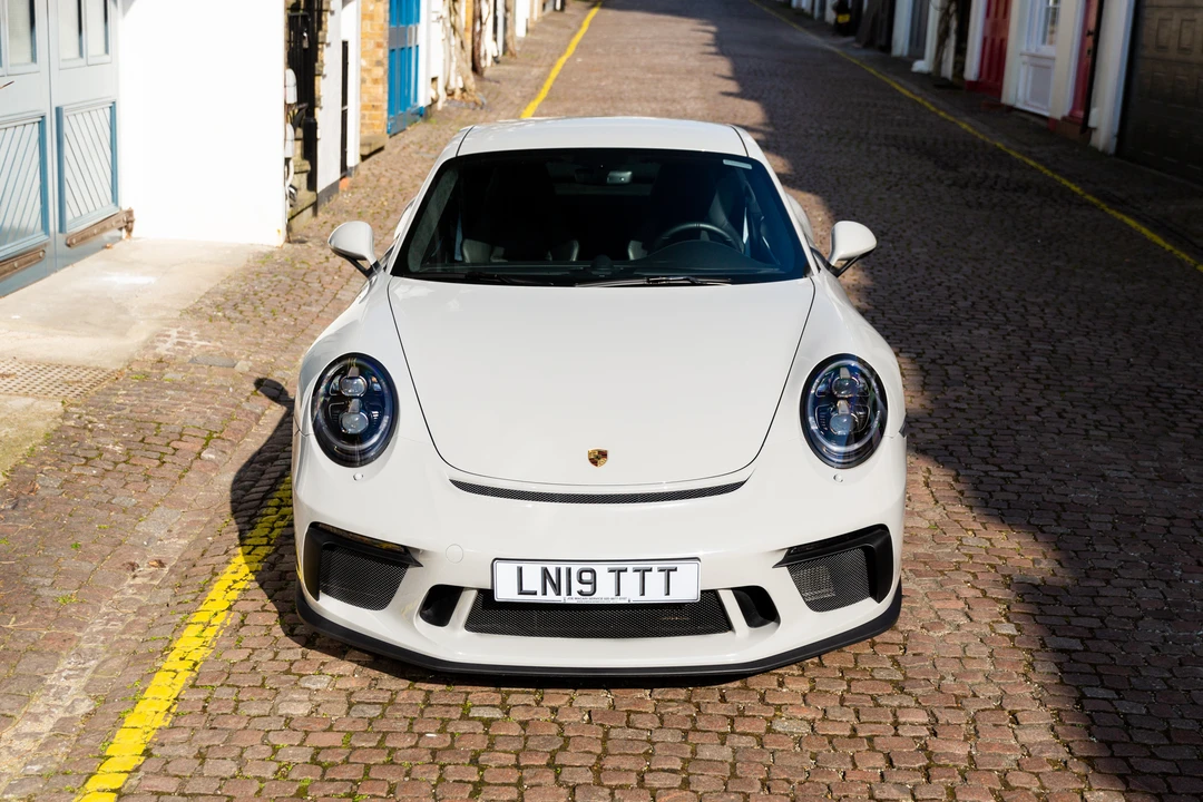 2018 Porsche 991 GT3 - Image 18 of 31