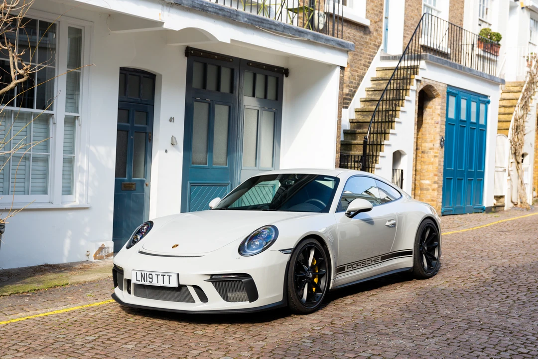 2018 Porsche 991 GT3 - Image 19 of 31