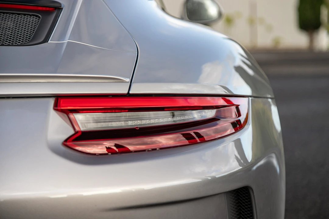 2017 Porsche 991 Carrera - Image 16 of 31