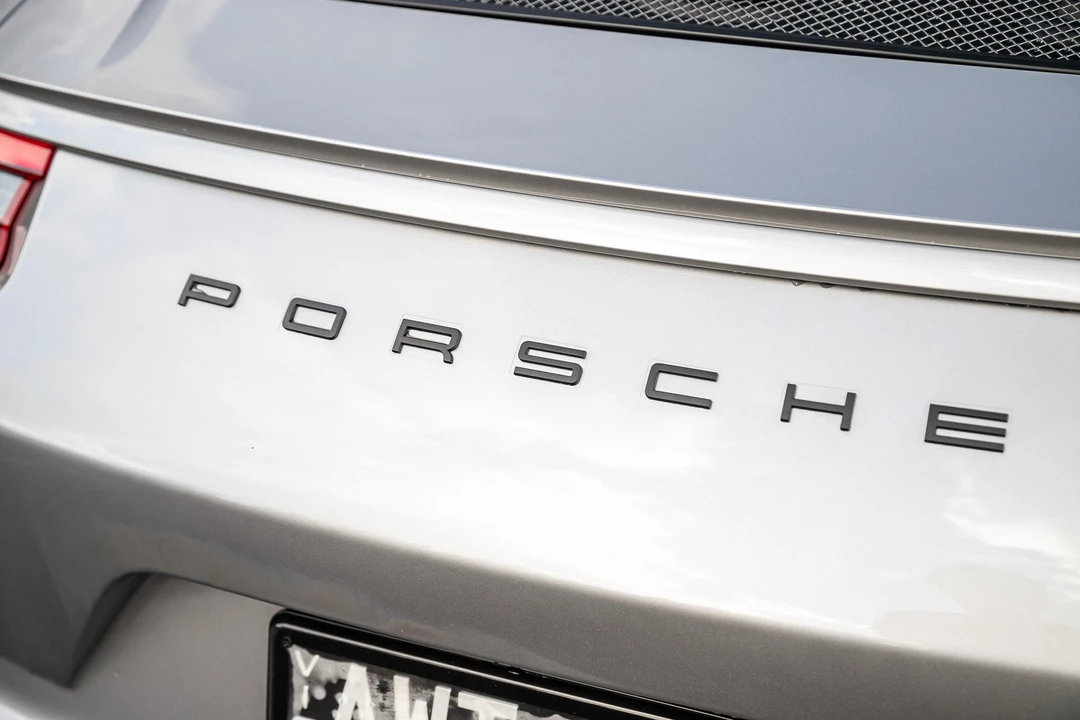 2017 Porsche 991 Carrera - Image 18 of 31