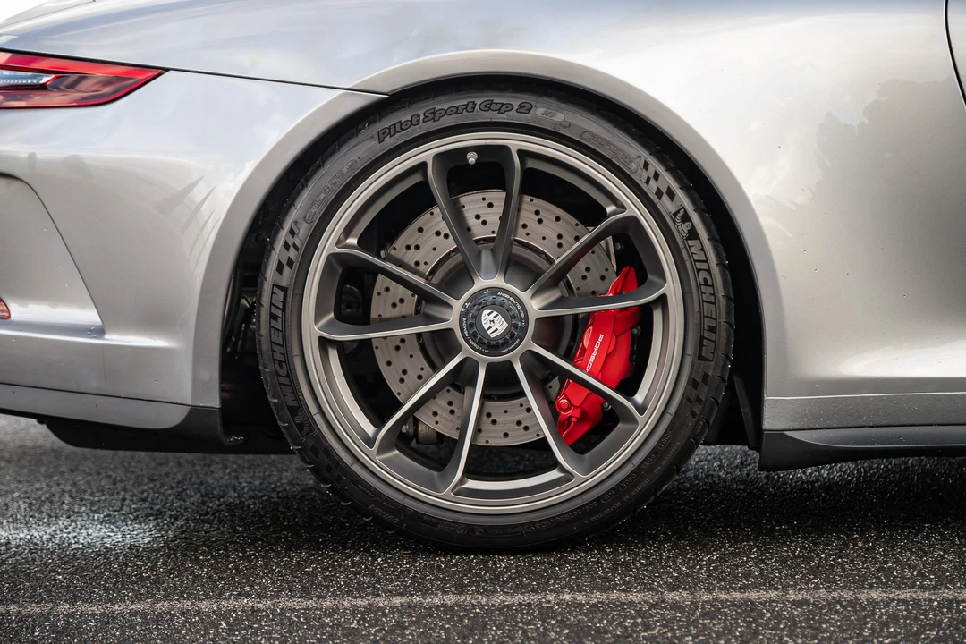 2017 Porsche 991 Carrera - Image 30 of 31