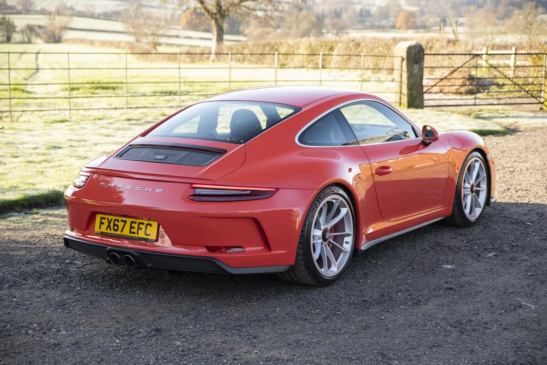 2018 Porsche 991 Carrera - Image 13 of 31