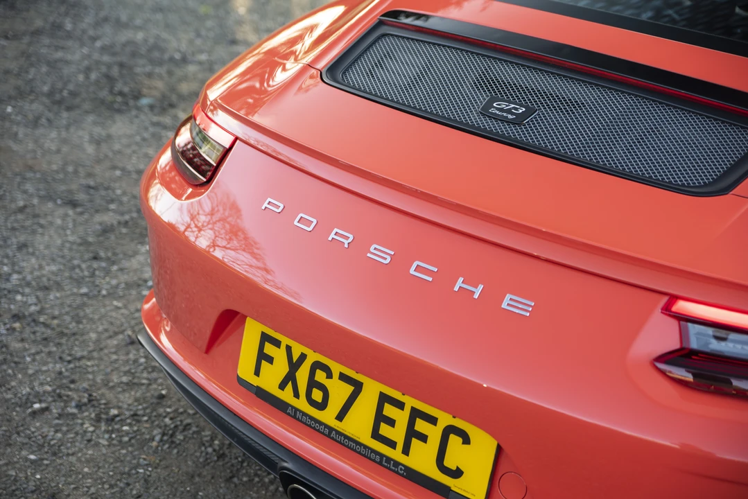 2018 Porsche 991 Carrera - Image 29 of 31