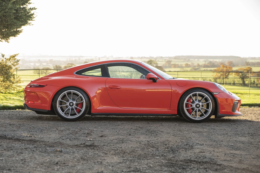 2018 Porsche 991 Carrera - Image 5 of 31