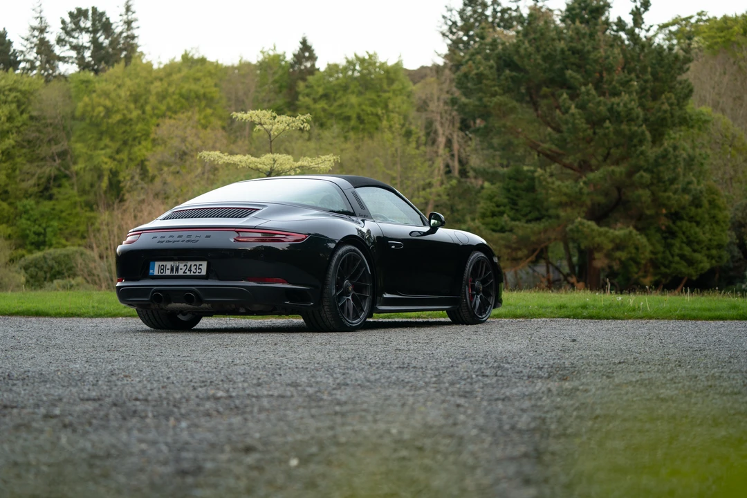 2018 Porsche 991 Carrera - Image 17 of 31