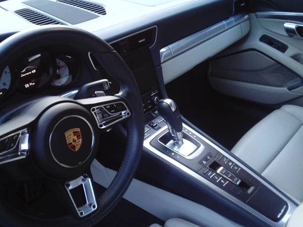 2018 Porsche 991 Carrera 4S - Image 8 of 11