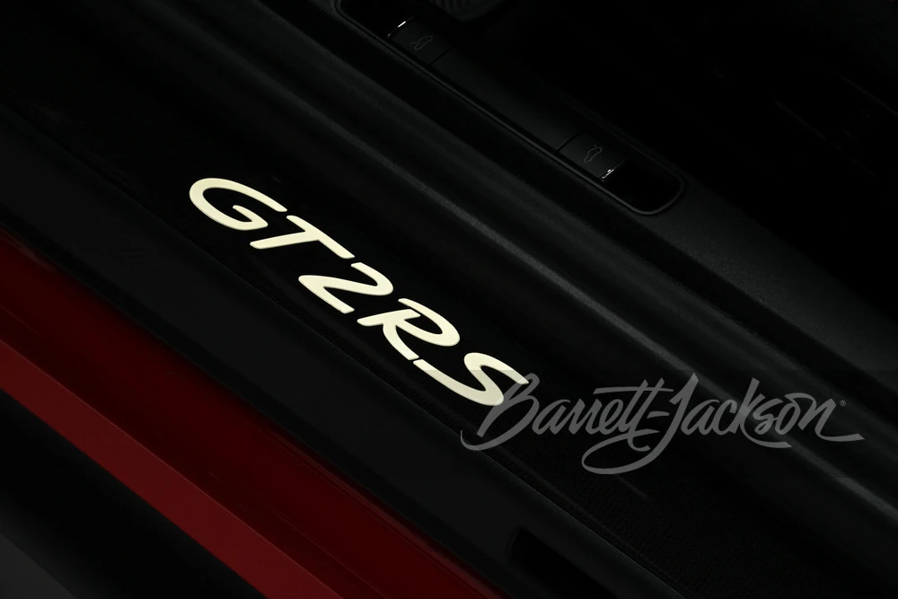 2018 Porsche 991 GT2 RS - Image 11 of 31