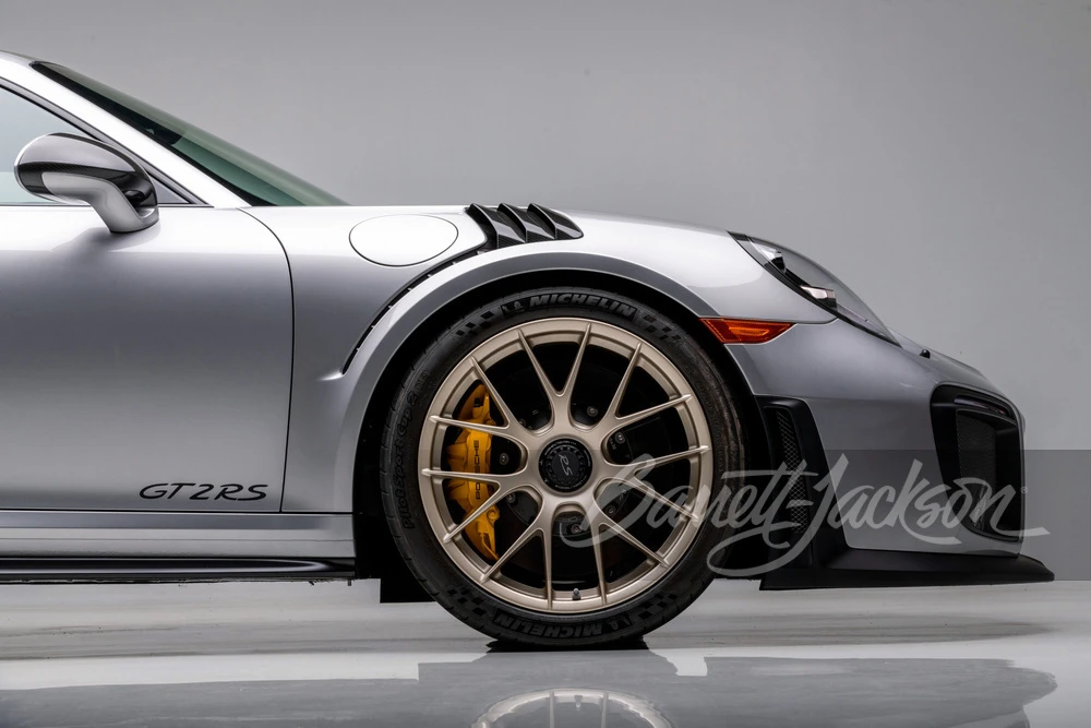 2018 Porsche 991 GT2 RS - Image 12 of 31