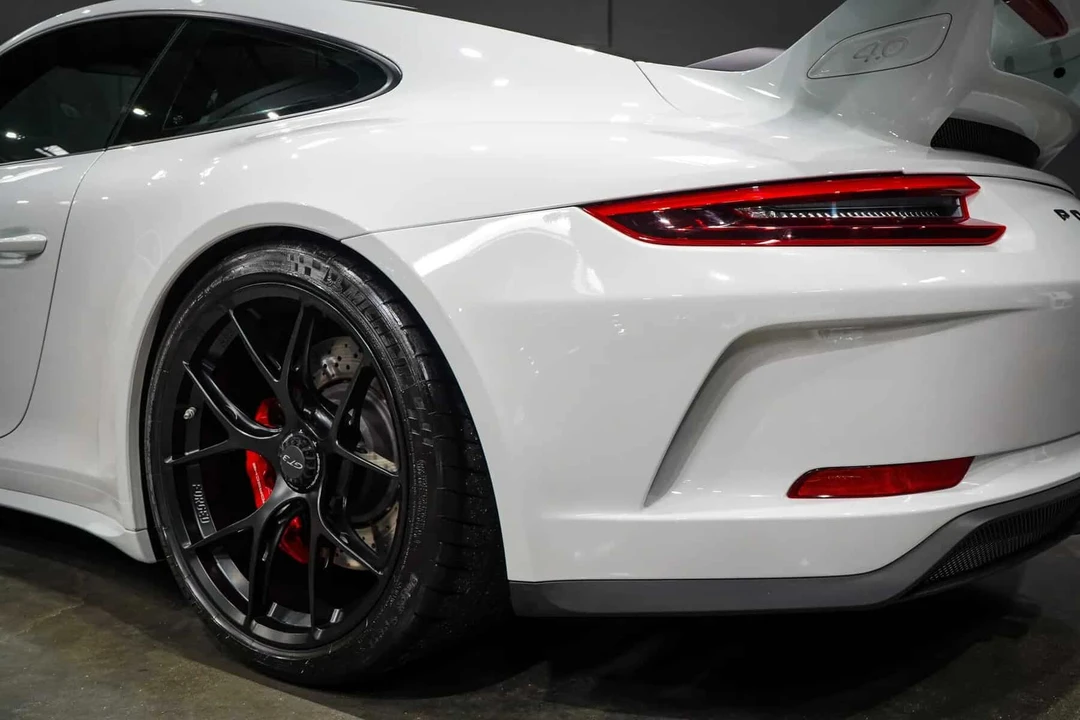 2018 Porsche 991 GT3 - Image 18 of 31