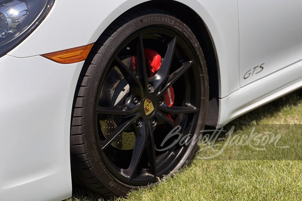 2018 Porsche 718 Boxster GTS - Image 14 of 31