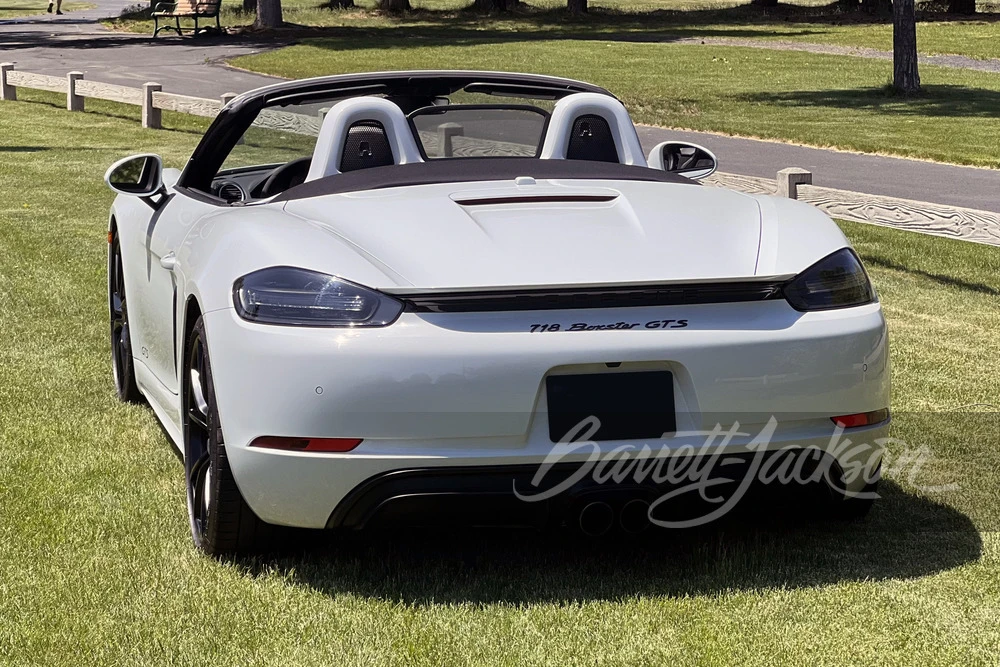 2018 Porsche 718 Boxster GTS - Image 16 of 31
