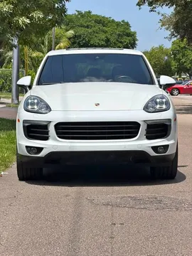 2018 Porsche Cayenne Platinum Edition Sport