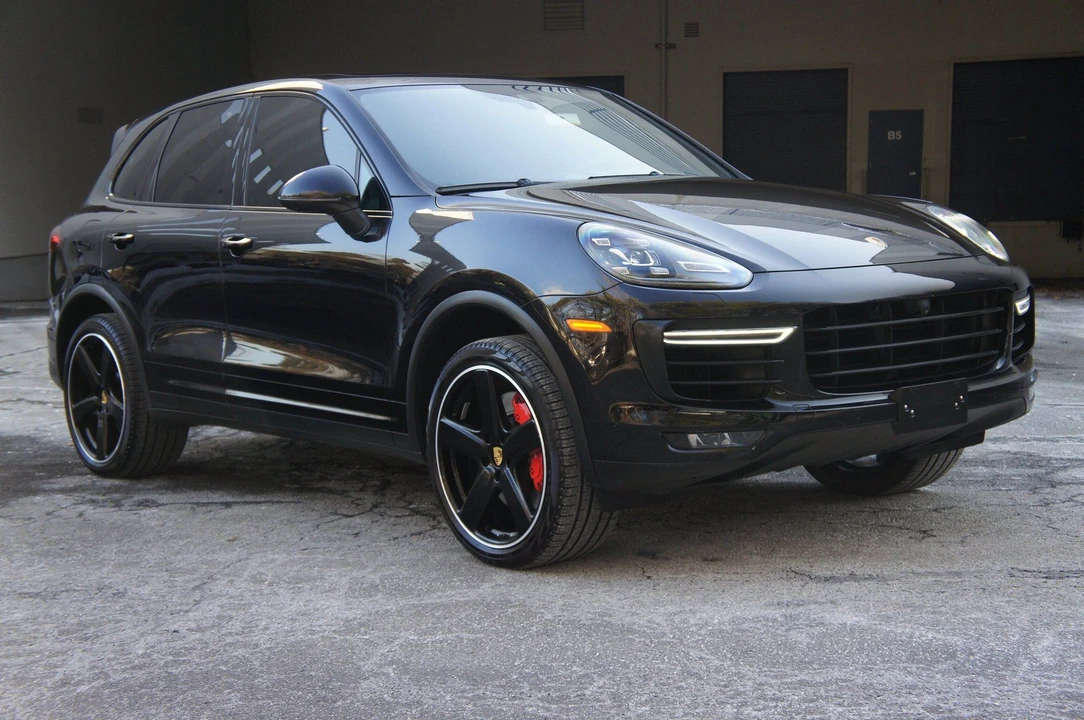 2018 Porsche 958 Cayenne Turbo - Image 3 of 31