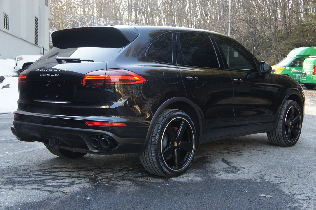 2018 Porsche 958 Cayenne Turbo - Image 6 of 31