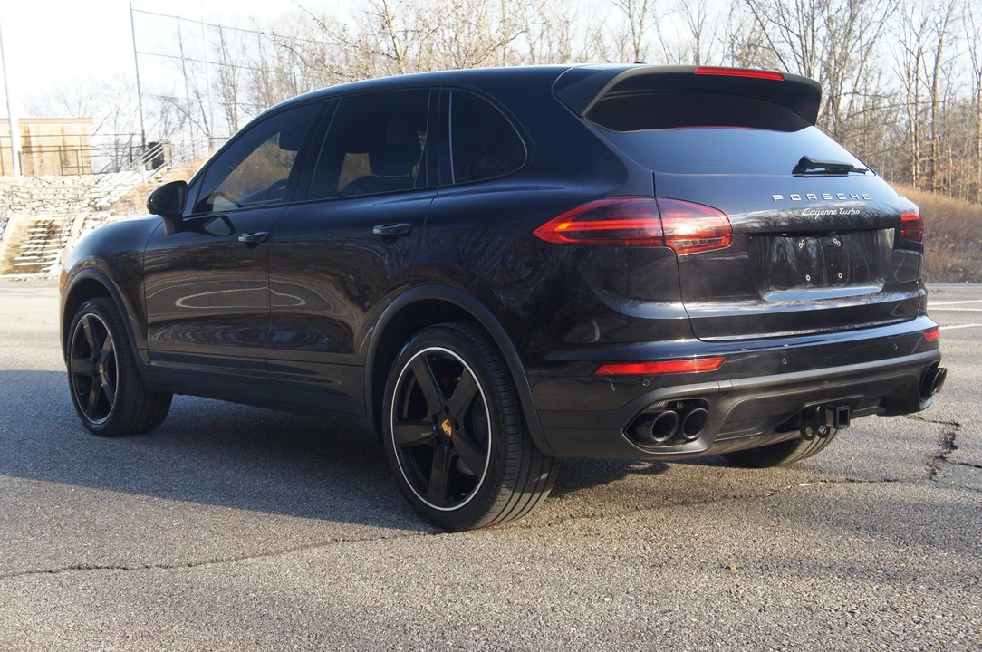 2018 Porsche 958 Cayenne Turbo - Image 25 of 31