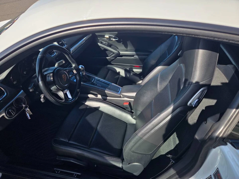 2018 Porsche 718 Cayman - Image 4 of 7