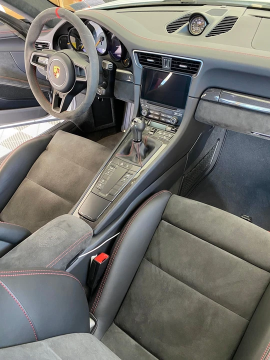 2018 Porsche 991 GT3 - Image 12 of 15