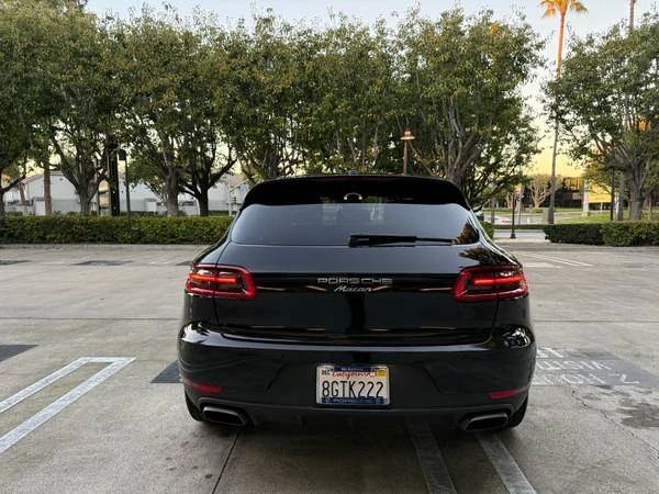 2018 Porsche Macan - Image 2 of 21