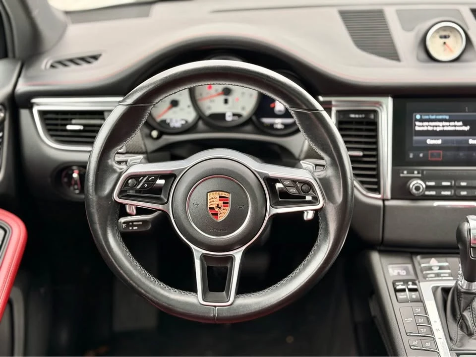 2018 Porsche Macan GTS - Image 15 of 18