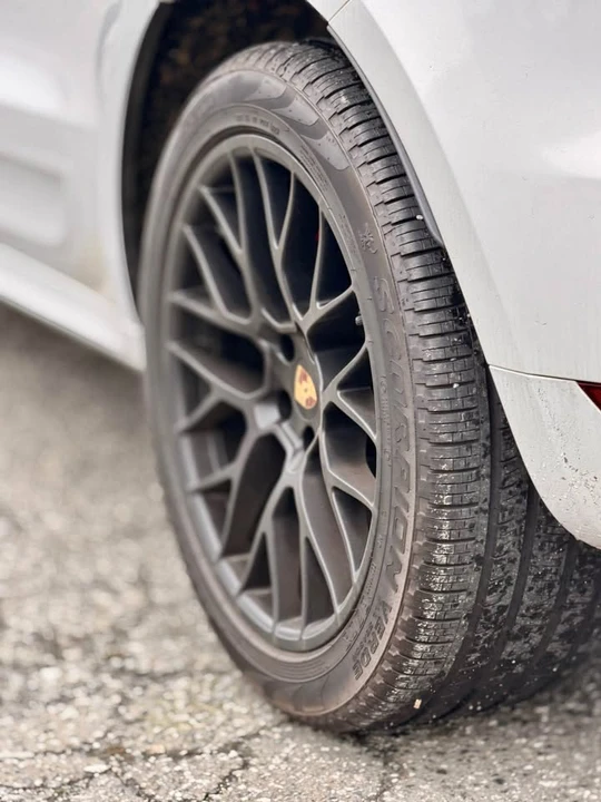 2018 Porsche Macan GTS - Image 8 of 18