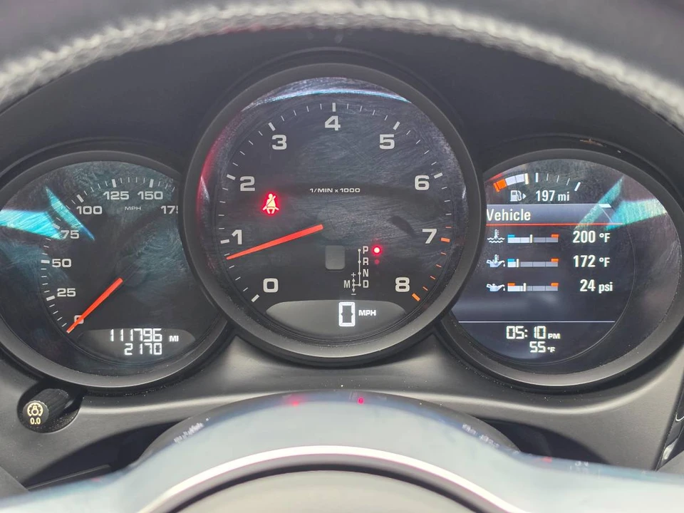 2018 Porsche Macan S - Image 16 of 24