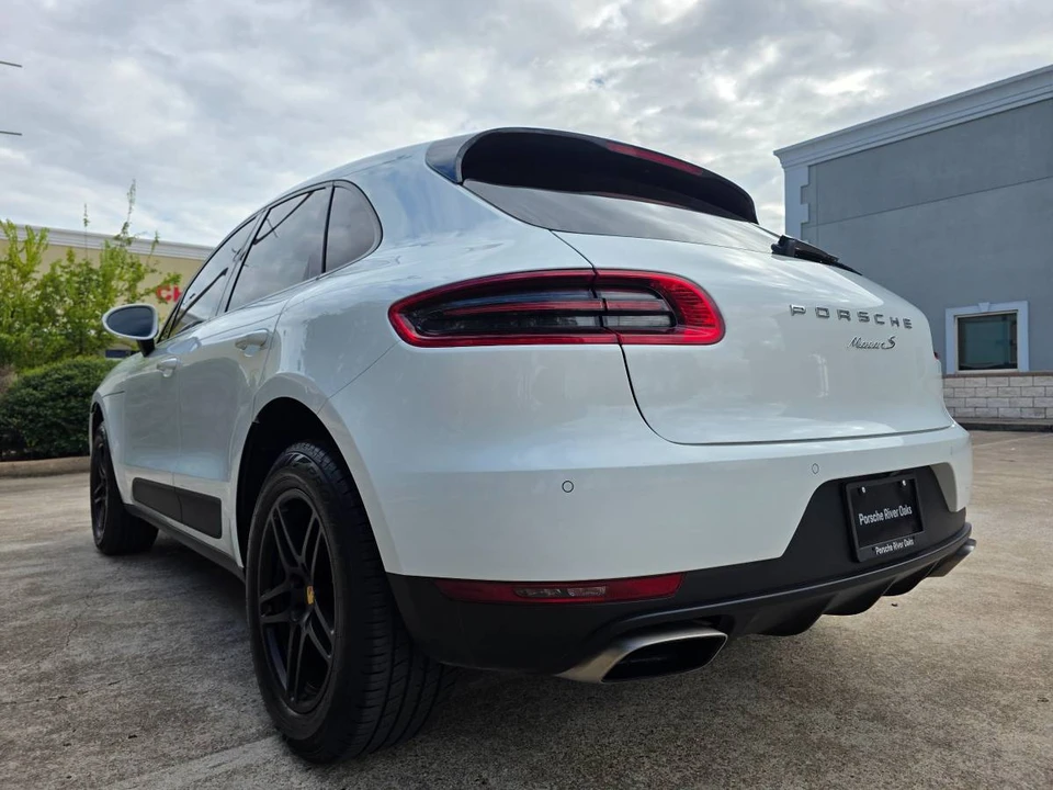 2018 Porsche Macan S - Image 23 of 24