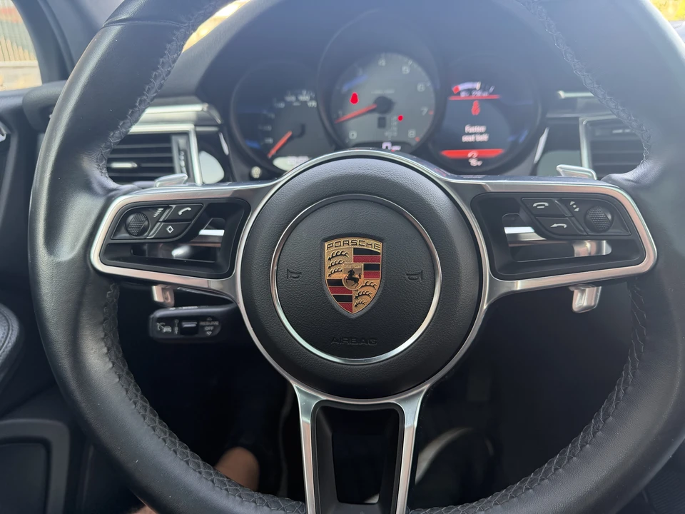 2018 Porsche Macan S - Image 29 of 31