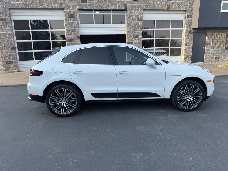 2018 Porsche Macan S - Image 21 of 31