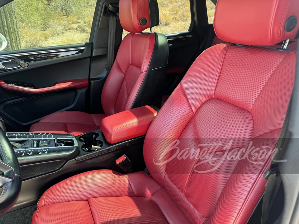 2018 Porsche Macan S - Image 18 of 21