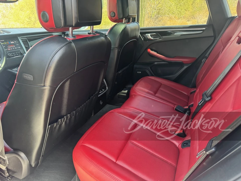 2018 Porsche Macan S - Image 19 of 21