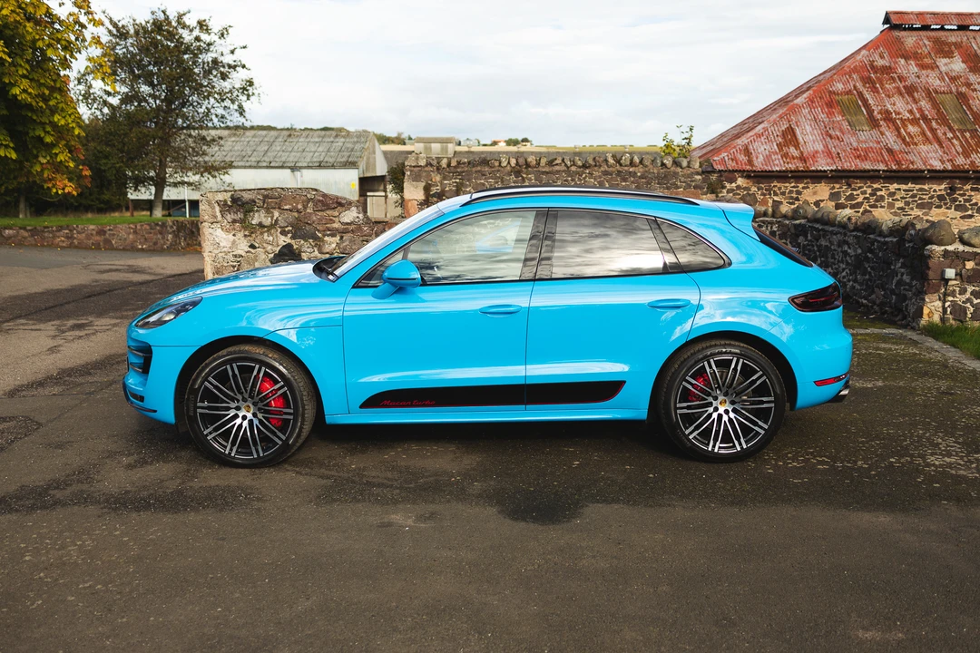 2018 Porsche Macan Turbo - Image 13 of 31