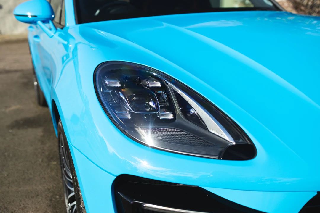 2018 Porsche Macan Turbo - Image 19 of 31