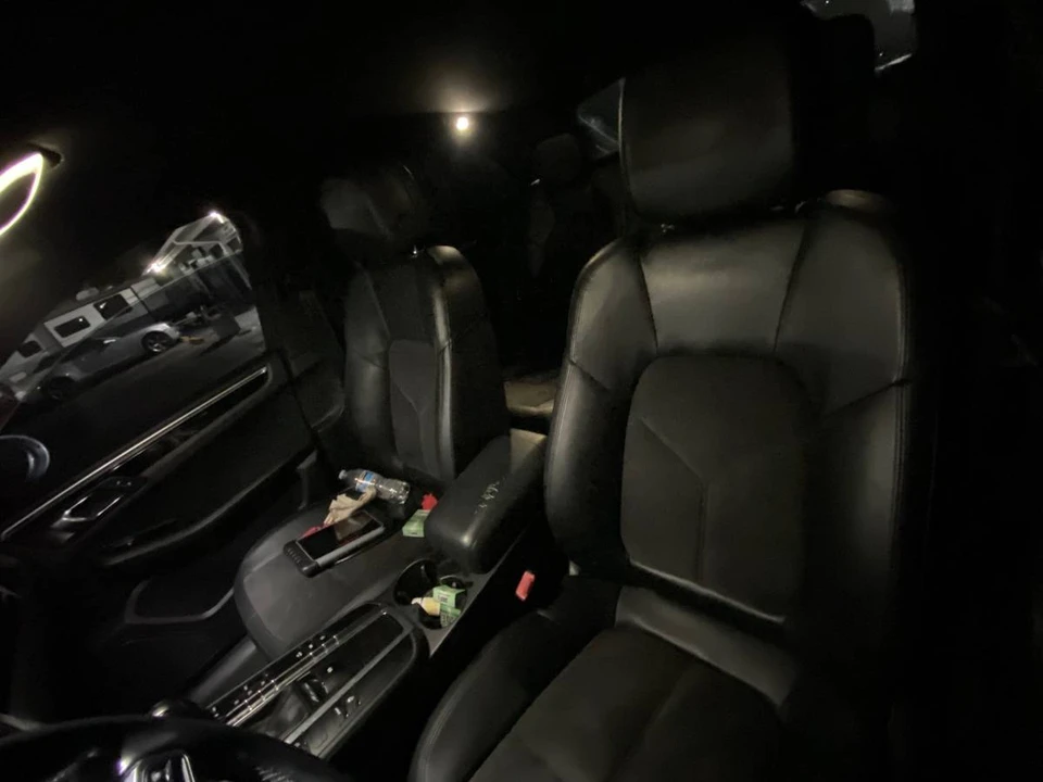 2018 Porsche Macan Turbo - Image 4 of 9