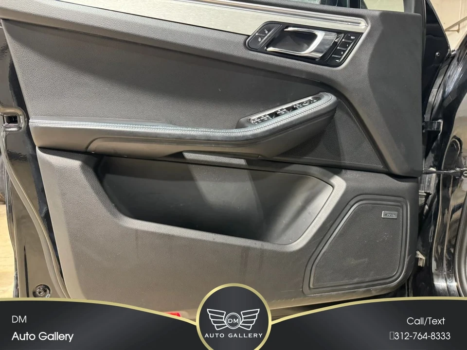 2018 Porsche Macan - Image 21 of 31