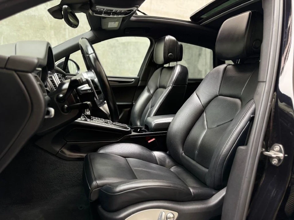 2018 Porsche Macan S - Image 19 of 21