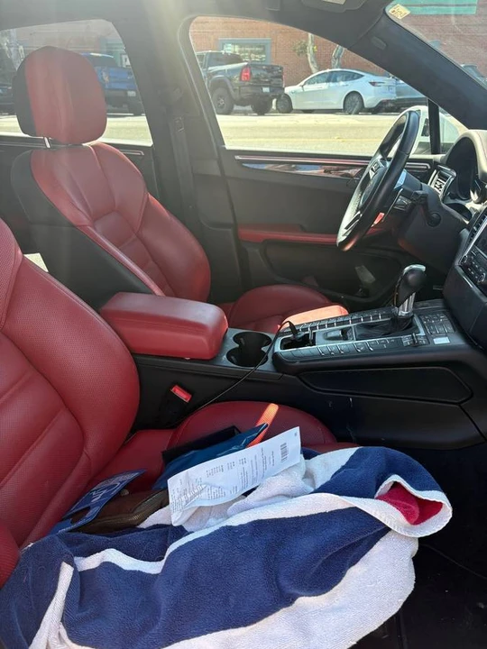 2018 Porsche Macan Turbo - Image 2 of 4