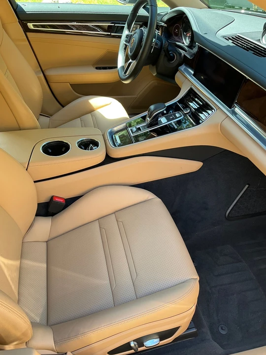 2018 Porsche 971 Panamera - Image 8 of 11
