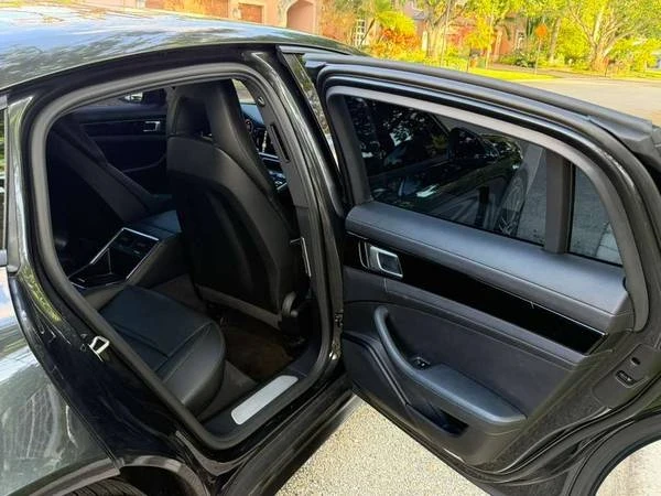 2018 Porsche 971 Panamera - Image 13 of 18