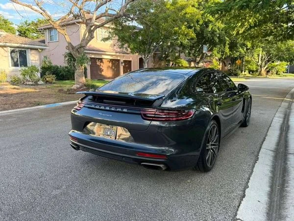2018 Porsche 971 Panamera - Image 5 of 18