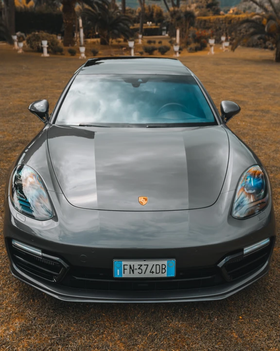 2018 Porsche 971 Panamera Turbo - Image 8 of 11