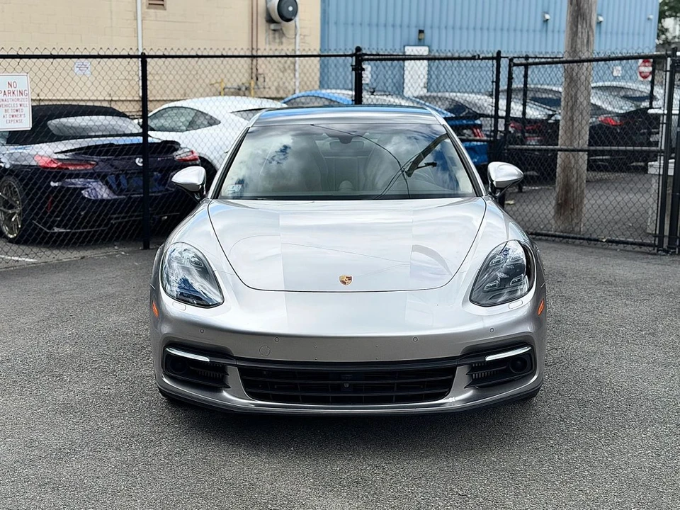 2018 Porsche 971 Panamera - Image 2 of 31