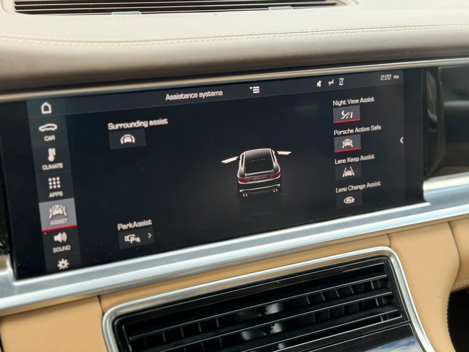 2018 Porsche 971 Panamera - Image 25 of 31