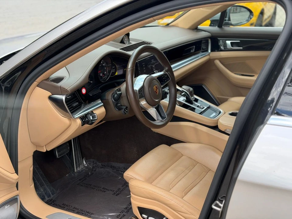 2018 Porsche 971 Panamera - Image 16 of 31